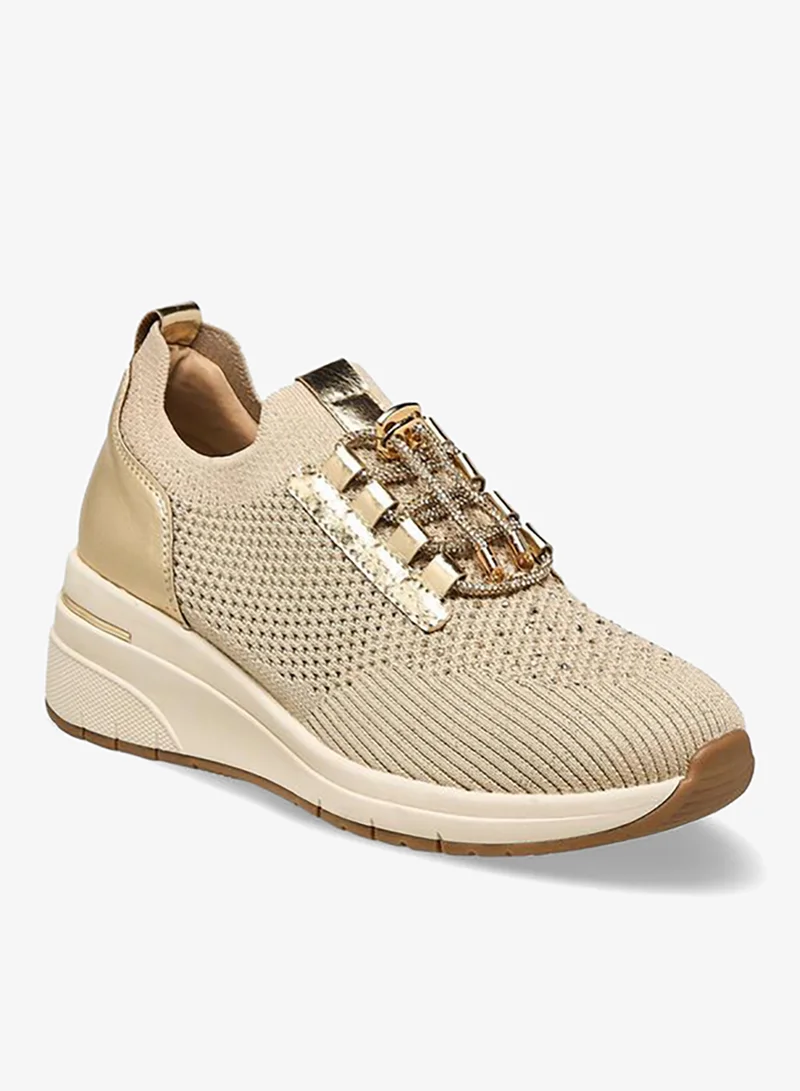 لو كونفورت أحذية رياضية نسائية سهلة الارتداء مزينة بتطريزات مجموعة رمضان